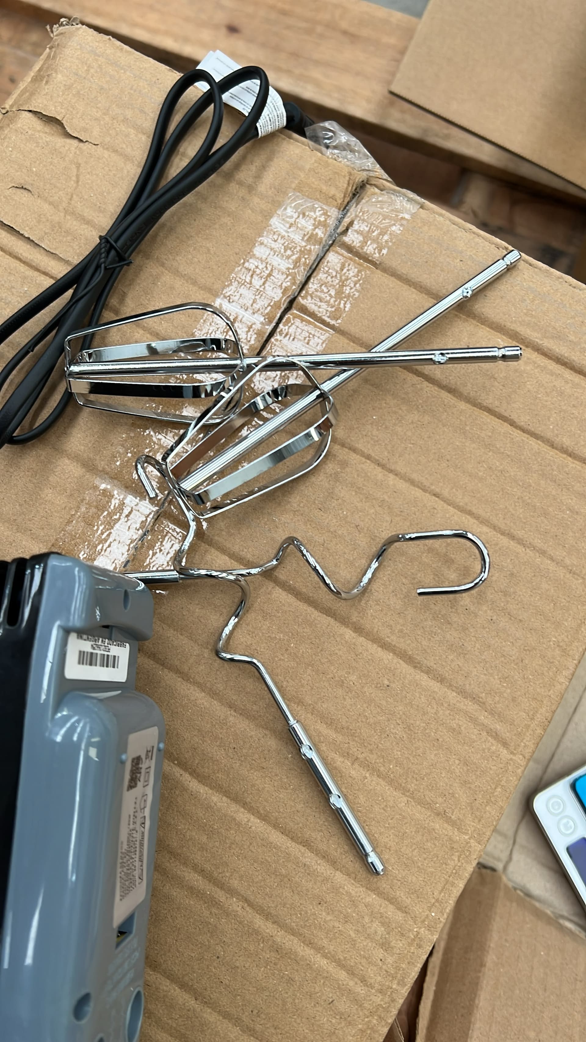 Batidores y ganchos para masa de la batidora Aitech PE-821 (foto real) — miniatura 9
