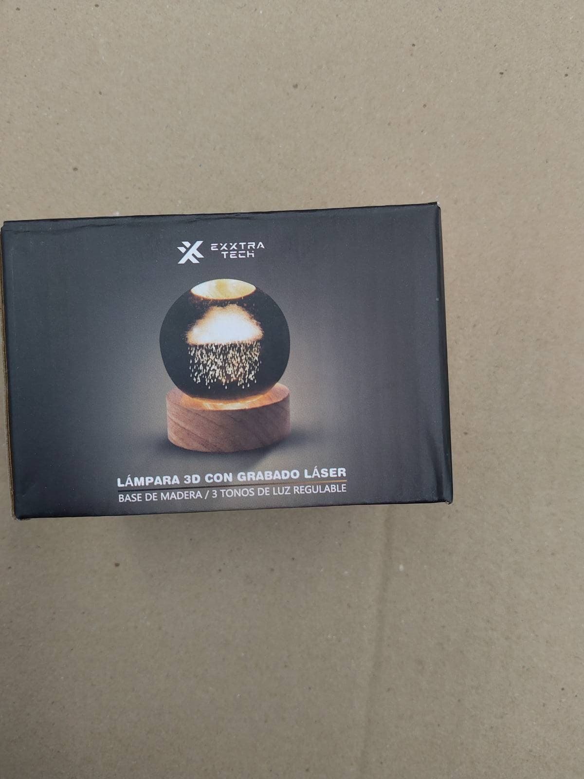 Foto real: caja de la esfera de cristal, diseño nube con lluvia — miniatura 3