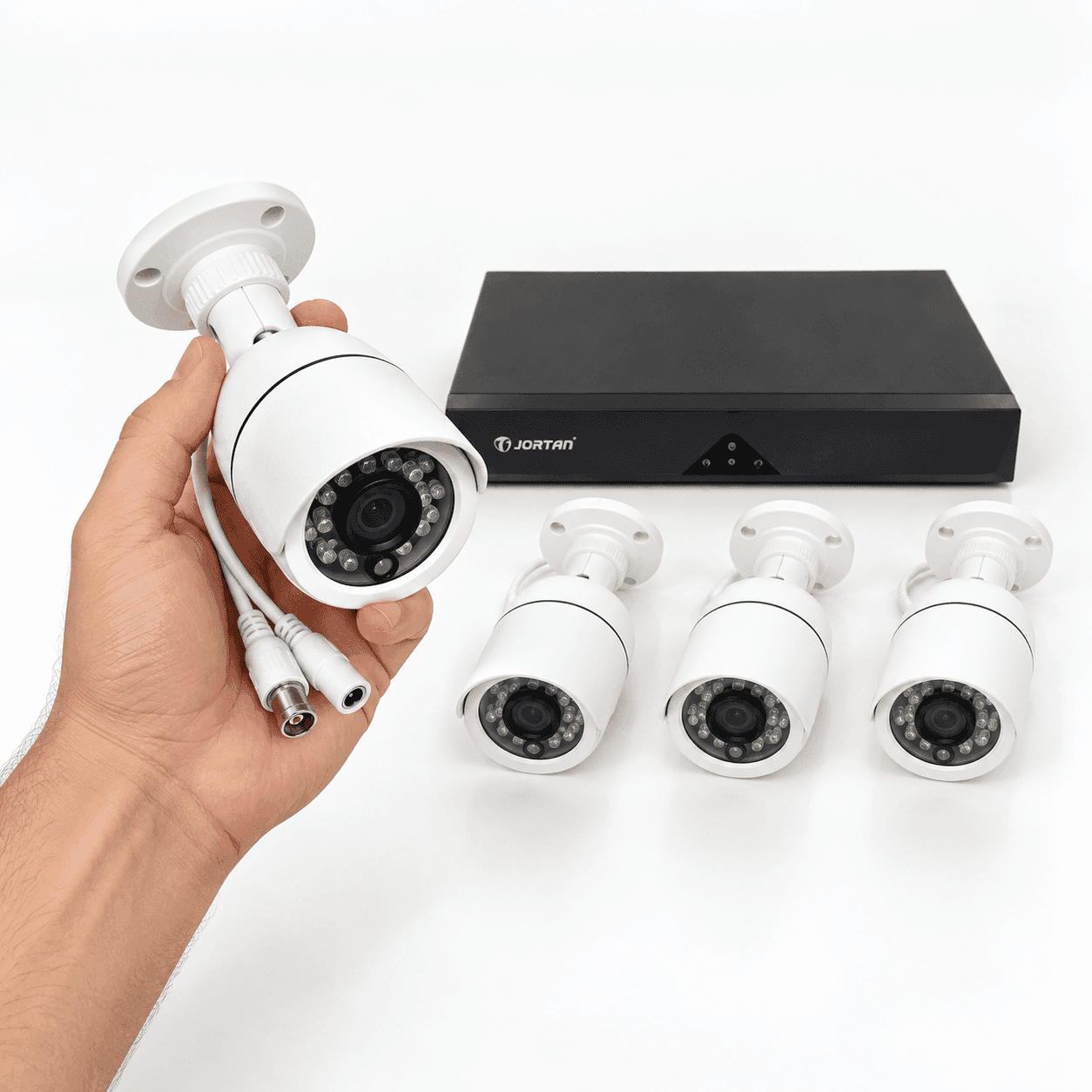 WEB-CABLES-DVR-2026-09-28|JT-6115AHD-4|04|d8f40e2d5437e3fe|Kit CCTV Jortan JT-6115AHD-4 DVR AHD 4 Canales + 4 Cámaras - imagen 4